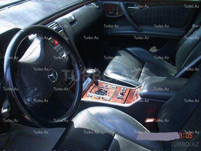 Mercedes E 240 2000, 145,000 km - 2.6 l - Bakı