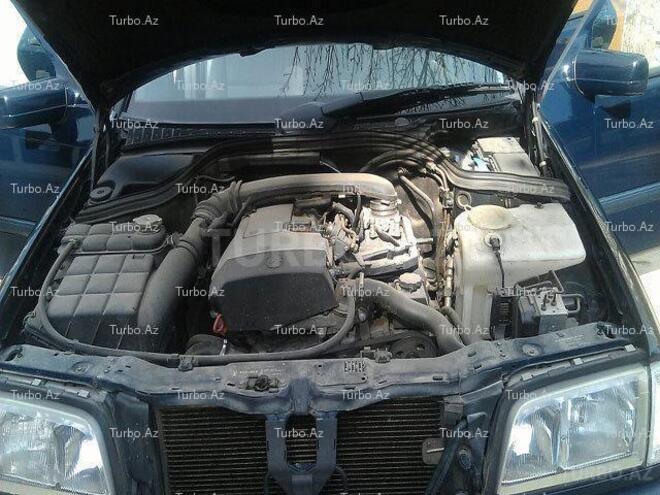 Mercedes C 200 1998, 167,000 km - 2.0 l - Bakı