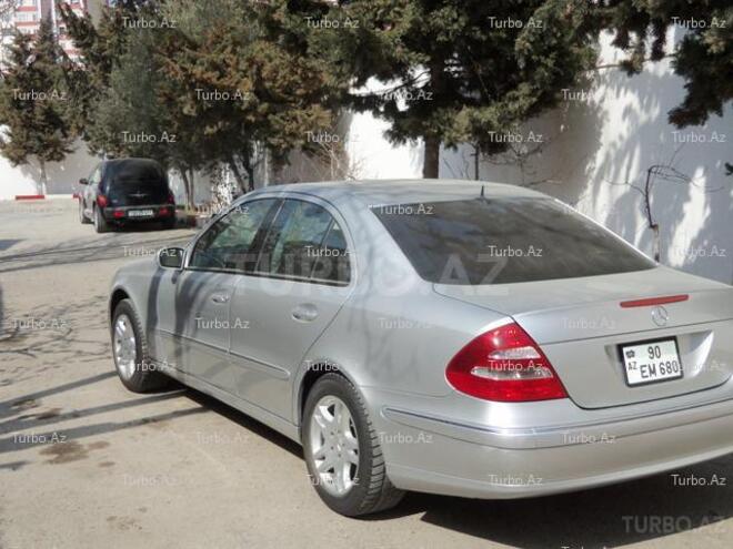 Mercedes E 320 2003, 145,000 km - 3.2 l - Bakı