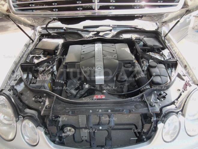 Mercedes E 320 2003, 145,000 km - 3.2 l - Bakı