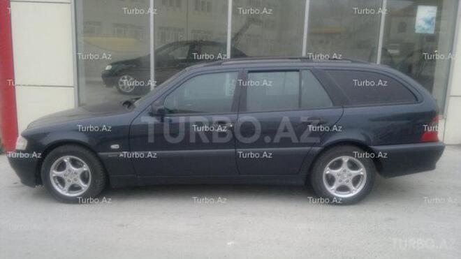 Mercedes C 220 1998, 150,000 km - 2.2 l - Bakı
