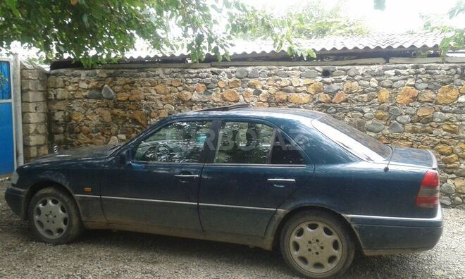 Mercedes C 280 1995, 288,890 km - 2.8 л - Bakı