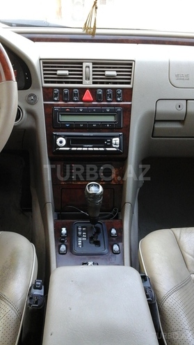 Mercedes C 250 1997, 288,000 km - 2.5 л - Bakı