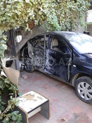 Nissan Sunny 2013, 38,000 km - 0.2 l - Bakı