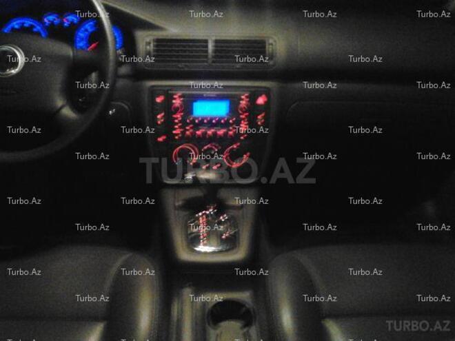 Volkswagen Passat 2003, 73,000 km - 1.8 l - Bakı