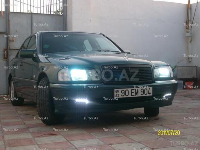 Mercedes C 200 1998, 176,000 km - 2.0 l - Bakı