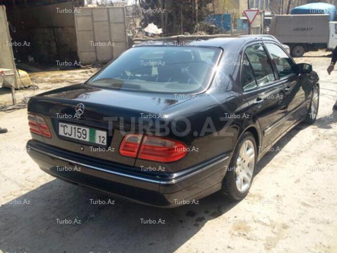 Mercedes E 270 2000, 140,000 km - 2.7 l - Bakı