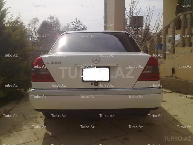 Mercedes C 230 1997, 200,000 km - 2.3 l - Bakı