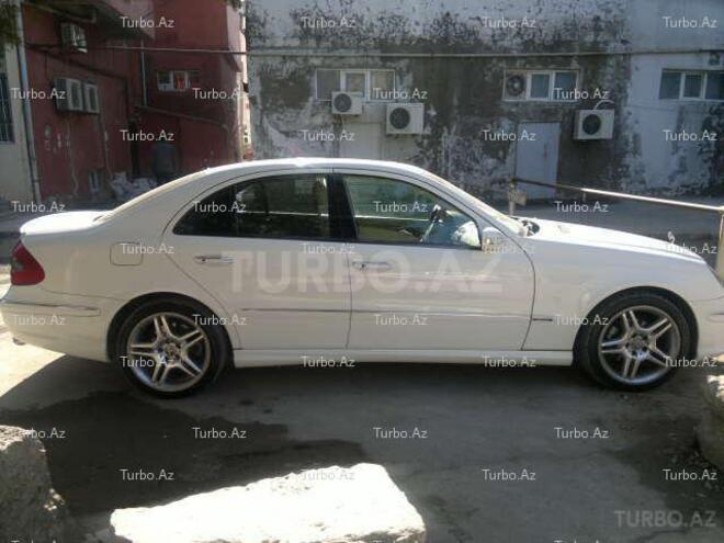 Mercedes E 240 2003, 160,000 km - 2.6 l - Bakı
