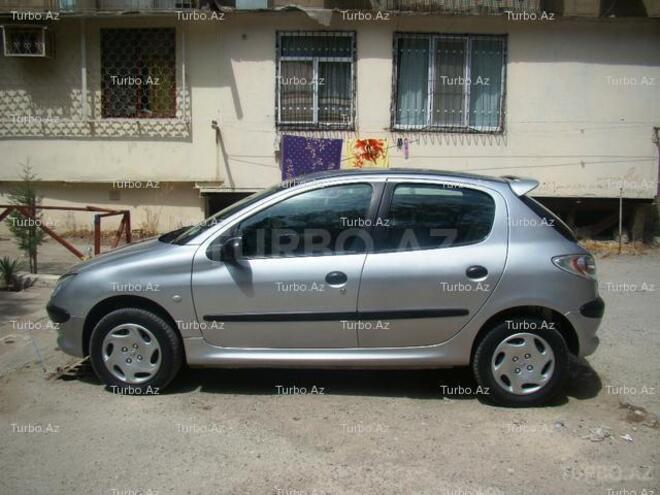 Peugeot 206 2004, 75,000 km - 1.6 л - Bakı