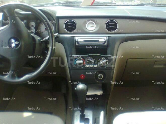 Mitsubishi Outlander 2004, 67,000 km - 2.4 l - Bakı