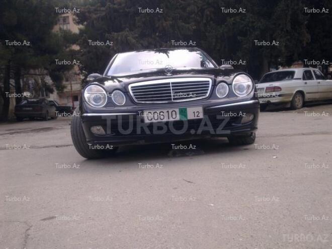 Mercedes E 270 2003, 230,000 km - 2.7 l - Bakı