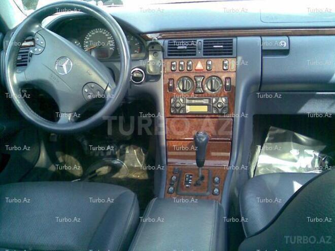 Mercedes E 270 2000, 144,000 km - 2.7 l - Bakı