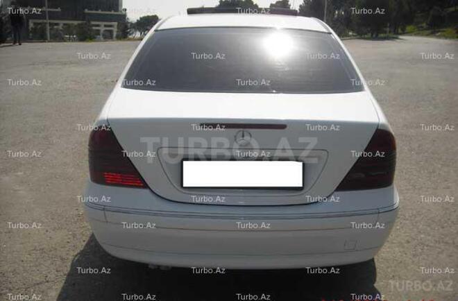 Mercedes C 200 2001, 240,000 km - 2.0 l - Bakı