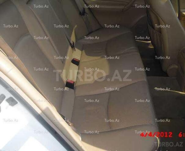 Mercedes C 200 2001, 240,000 km - 2.0 l - Bakı