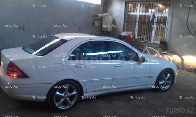 Mercedes C 230 2006, 31,000 km - 2.5 l - Bakı