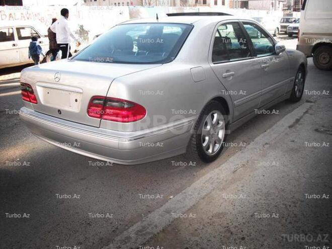 Mercedes E 270 2000, 187,000 km - 2.7 l - Bakı