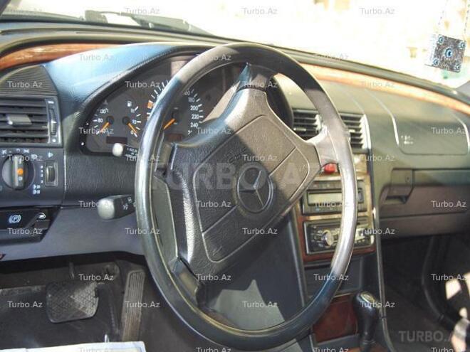 Mercedes C 280 1997, 223,000 km - 2.8 l - Bakı