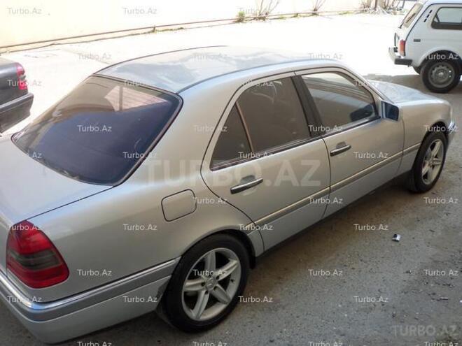 Mercedes C 220 1995, 212,400 km - 2.2 l - Bakı
