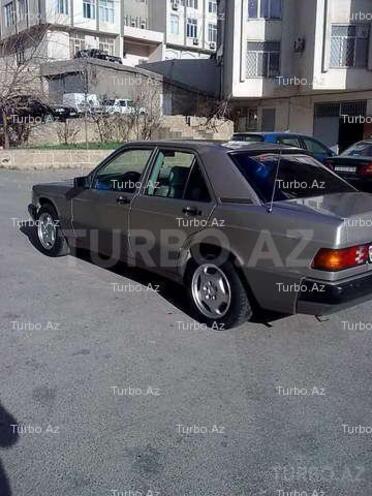 Mercedes 190 1989, 240,000 km - 2.0 l - Bakı