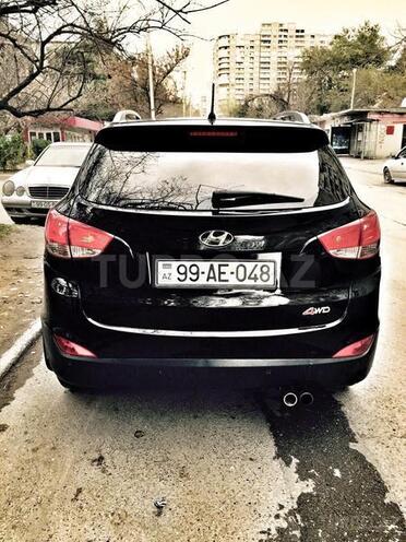 Hyundai ix35 2010, 95,000 km - 2.0 l - Bakı