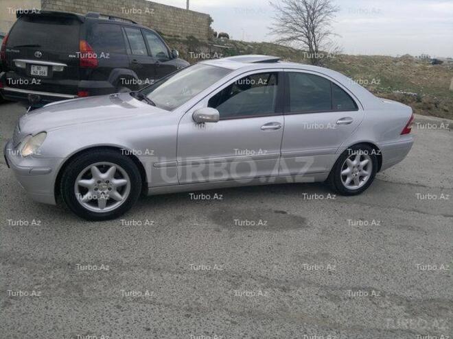 Mercedes C 240 2002, 218,000 km - 2.6 l - Bakı