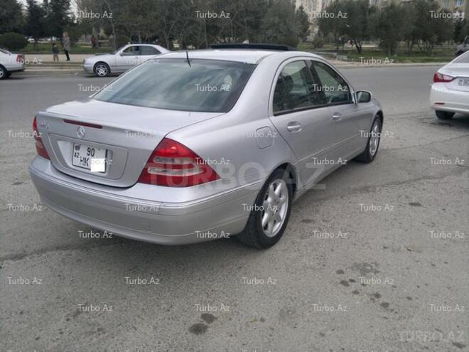 Mercedes C 240 2002, 218,000 km - 2.6 l - Bakı