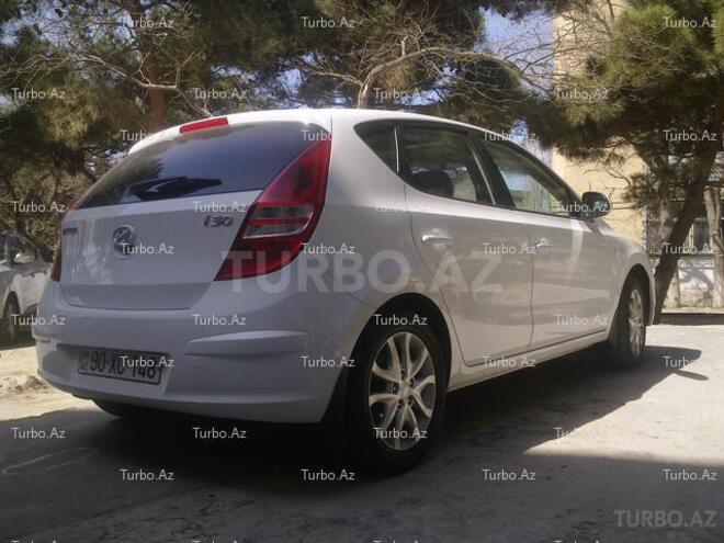 Hyundai i30 2009, 28,000 km - 1.6 л - Bakı