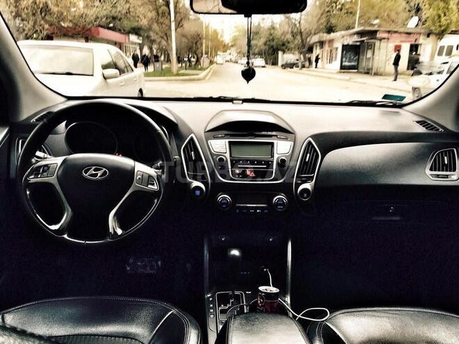 Hyundai ix35 2010, 95,000 km - 2.0 l - Bakı
