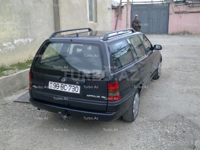 Opel Astra 1997, 178,000 km - 1.6 l - Bakı