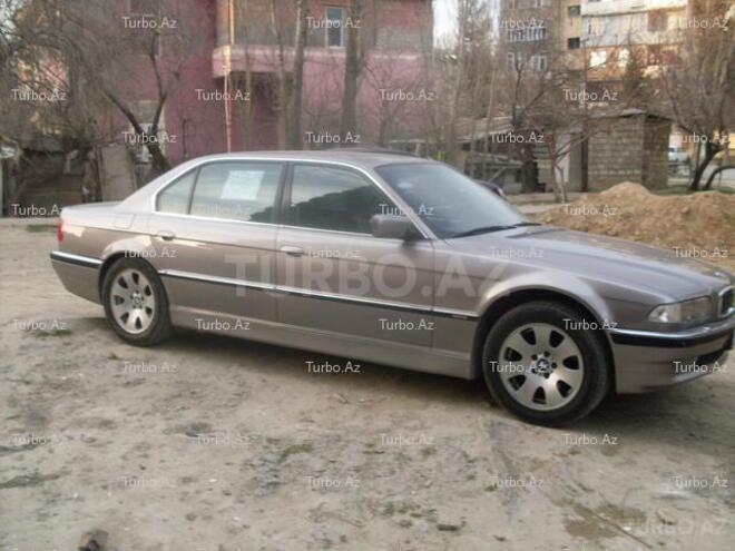 BMW 728 2001, 177,000 km - 2.8 л - Bakı