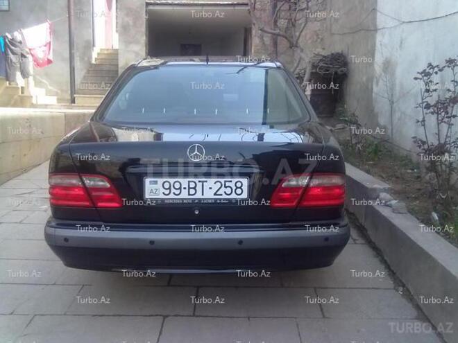 Mercedes E 220 1999, 193,175 km - 2.2 л - Bakı