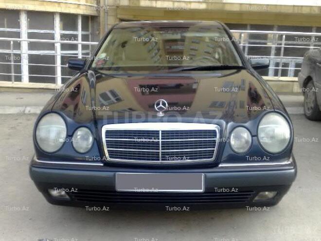 Mercedes E 240 1998, 190,000 km - 2.4 l - Bakı