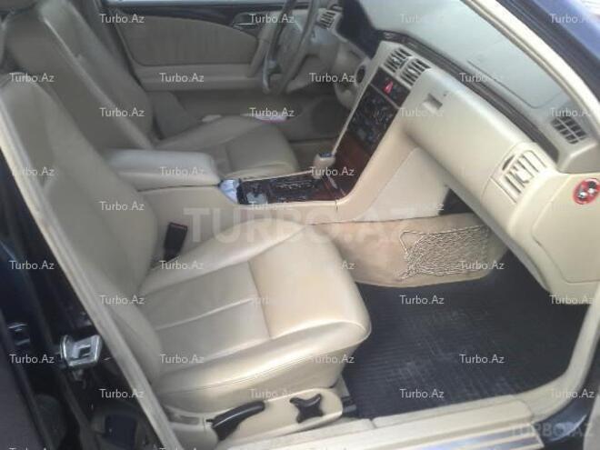 Mercedes E 240 1998, 190,000 km - 2.4 l - Bakı
