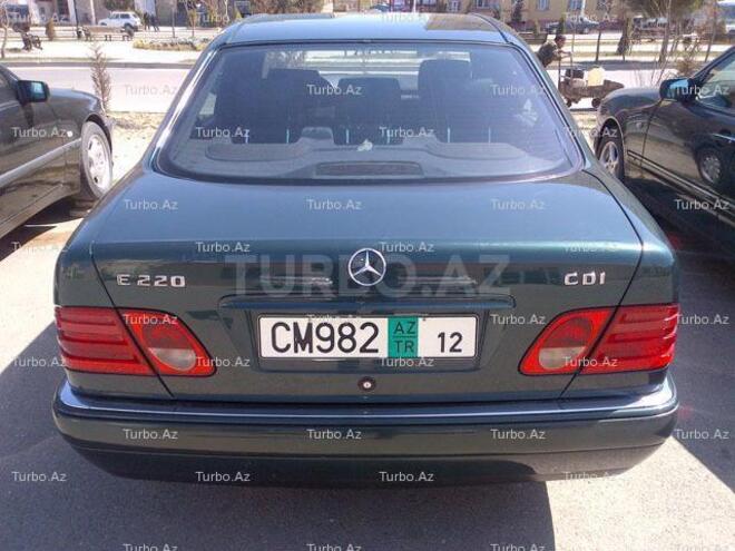Mercedes E 220 1998, 188,000 km - 2.2 l - Bakı