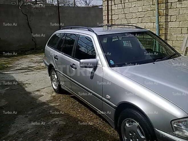 Mercedes C 220 1999, 170,000 km - 2.2 l - Bakı