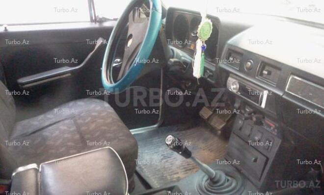 GAZ 24 1979, 300,000 km - 2.4 л - Bakı