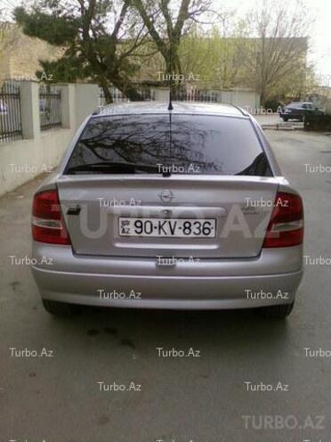 Opel Astra 1998, 175,000 km - 1.6 l - Bakı