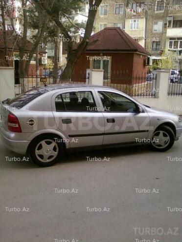 Opel Astra 1998, 175,000 km - 1.6 l - Bakı