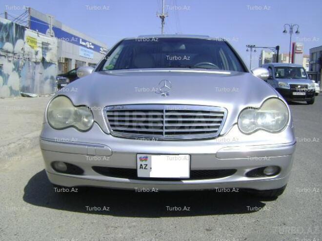 Mercedes C 240 2001, 240,000 km - 2.6 l - Bakı