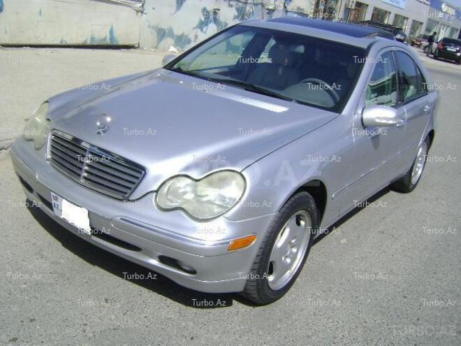 Mercedes C 240 2001, 240,000 km - 2.6 l - Bakı