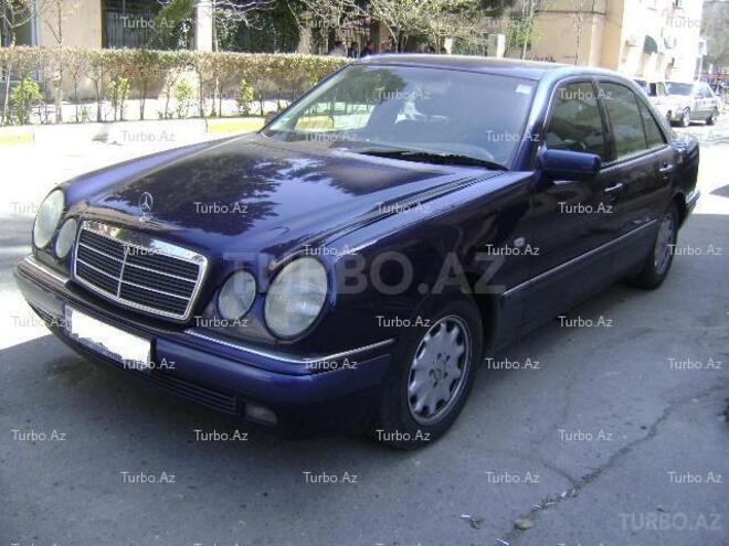 Mercedes E 240 1999, 150,000 km - 2.4 л - Bakı