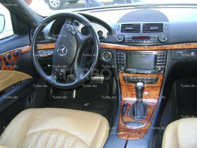 Mercedes E 350 2007, 80,000 km - 3.5 l - Bakı