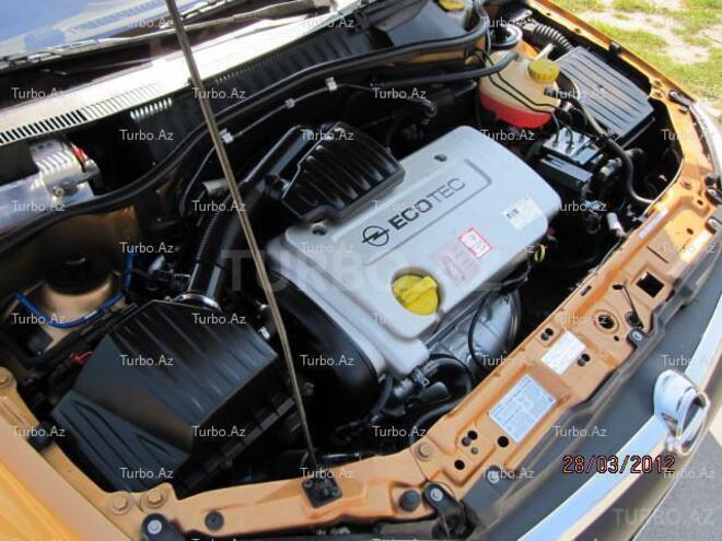 Opel Vita 2003, 123,000 km - 1.4 l - Bakı
