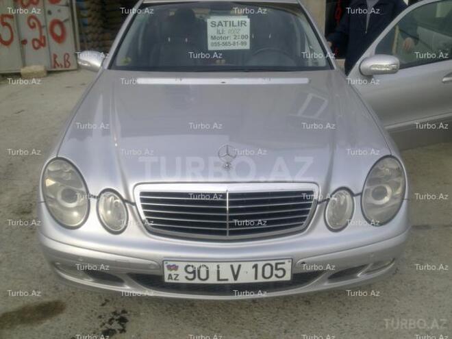 Mercedes E 220 2002, 260,000 km - 2.2 l - Bakı