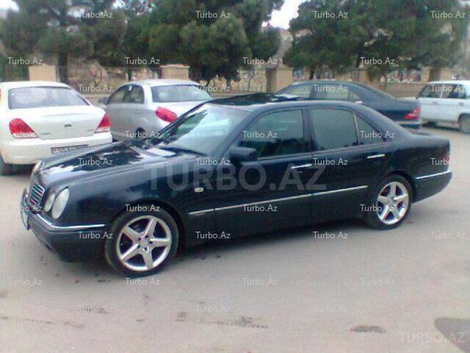Mercedes E 230 1995, 210,000 km - 2.3 l - Bakı