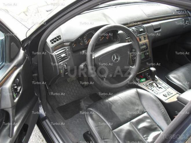 Mercedes E 300 1998, 270,000 km - 3.0 l - Bakı
