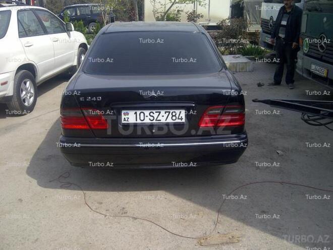 Mercedes E 240 1999, 190,000 km - 2.4 л - Bakı