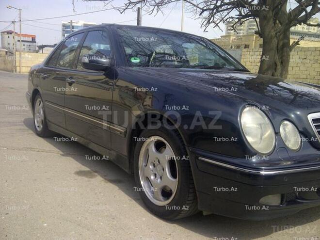 Mercedes E 280 2000, 160,000 km - 2.8 l - Bakı