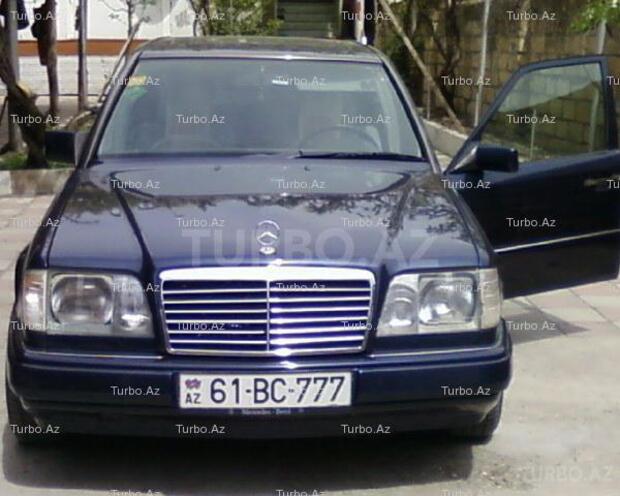 Mercedes E 200 1994, 300,000 km - 2.0 л - Bakı